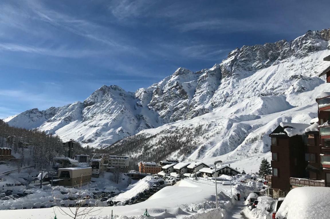 Giomein - Flat In Cervinia 50M From Slopes And City Centre Apartment Breuil-Cervinia Exterior photo